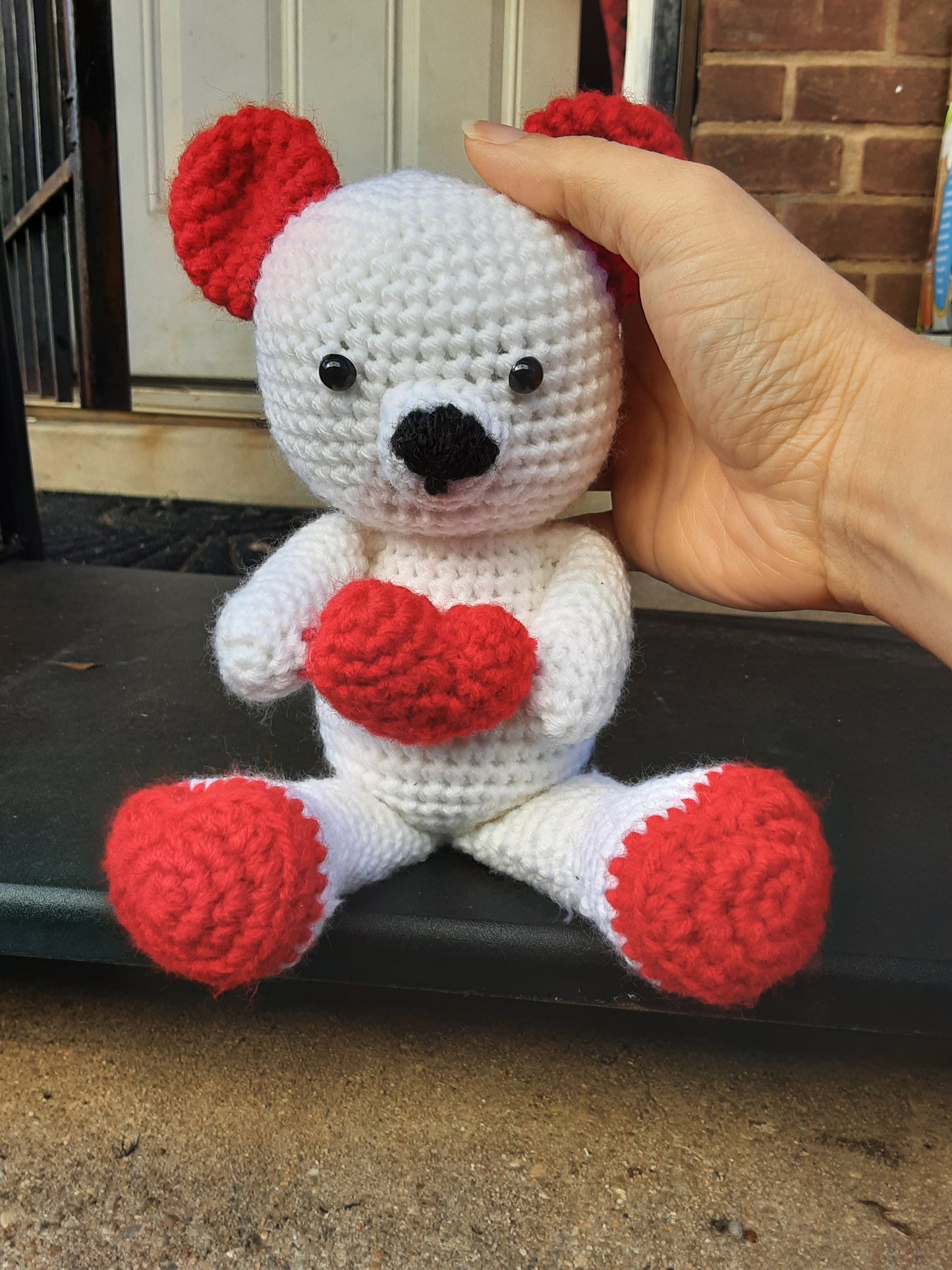 Looking for love Crochet Bear